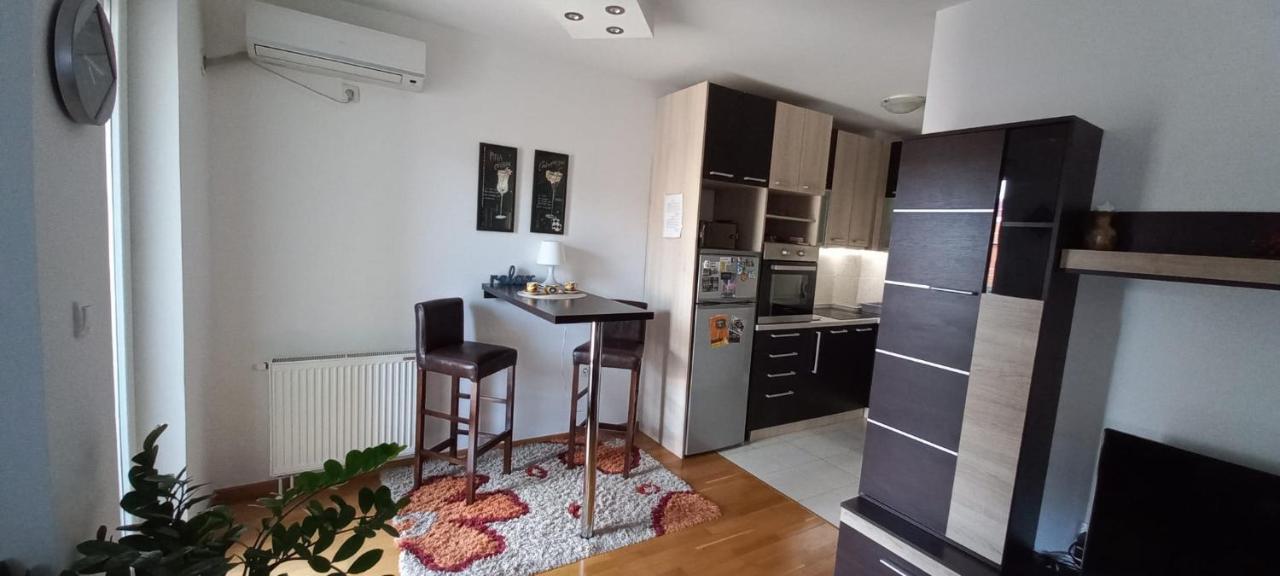 Beautifull Apartment Ni Exteriér fotografie